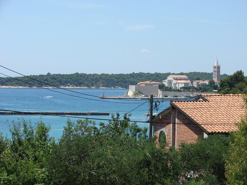 Bruna Apartment Rab Town Luaran gambar